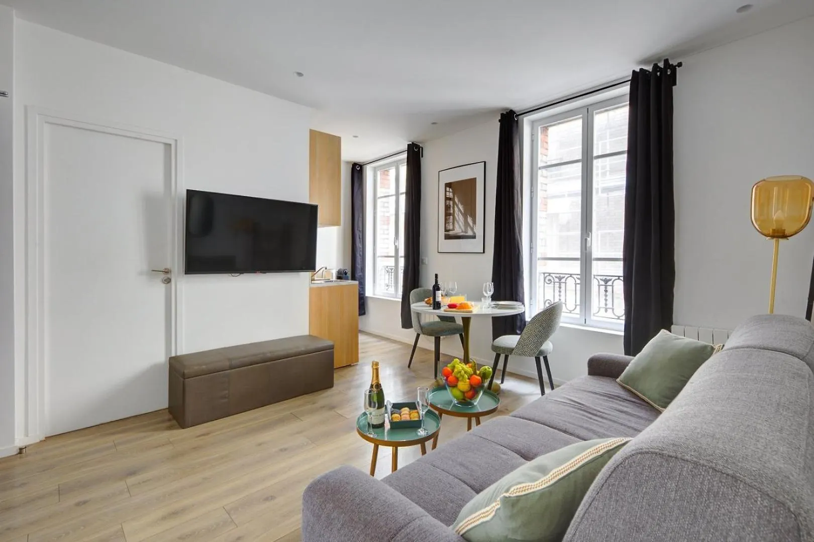 156 Suite Marlene - Superbe Appartement A Paris. Appartamento Parigi
